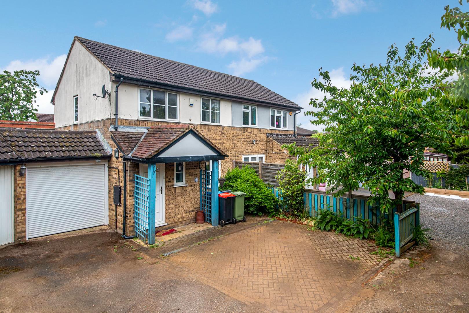 Hepleswell, Two Mile Ash, Milton Keynes